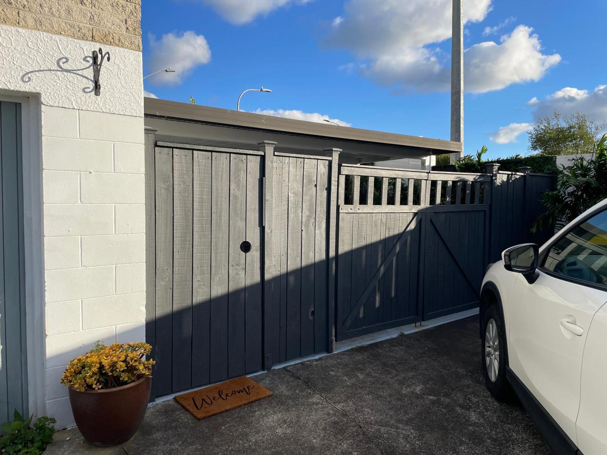 Your Home In Cockle Bay Auckland Extérieur photo